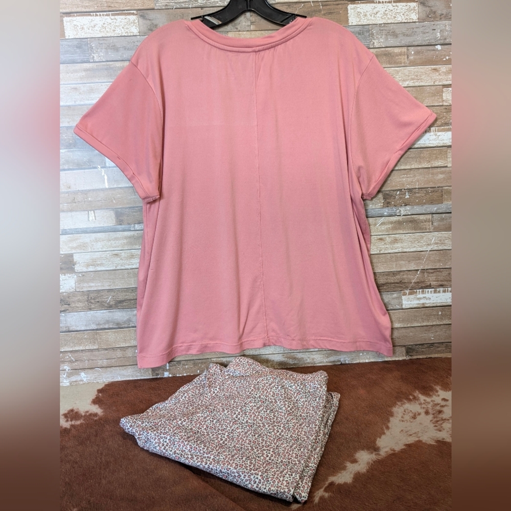 Rae Dunn Pink Pajama Set with Uplifting Message " No Bad Days" Animal Print PJ's - Picture 6 of 9